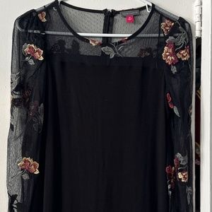 Vince Camuto knee high pretty black dress